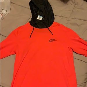 Nike hooded L/S